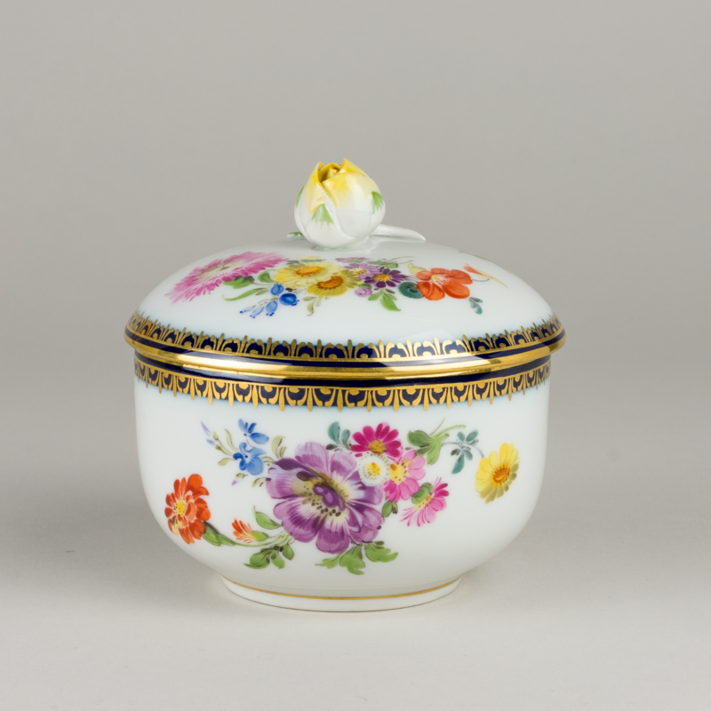 Meissenマイセン/※1級品 Aカンテ 金彩フラワー エッグスタンド B Meissenマイセン/※1級品 Aカンテ 金彩フラワー エッグスタンド B