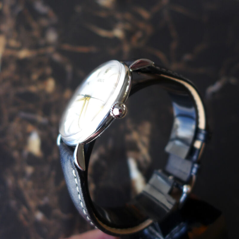 A STUNNING GENTS VINTAGE 1940s OVERSIZE (35MM) ROLEX PRECISION IN S/STEEL