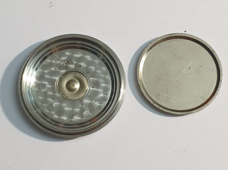 IWC マーク11 （MARK 11） 6B/346 RAF ロイヤルエアフォース イギリス空軍ミリタリーウォッチの裏蓋の内側