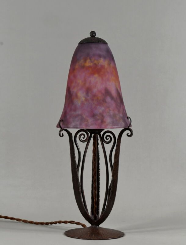 ドーム＆ロブジュ（ロブジェ）　フランス製アールデコランプ　錬鉄製　1930年