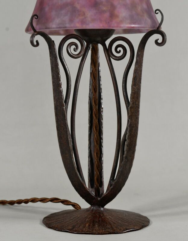 ドーム＆ロブジュ（ロブジェ）　フランス製アールデコランプ　錬鉄製　1930年