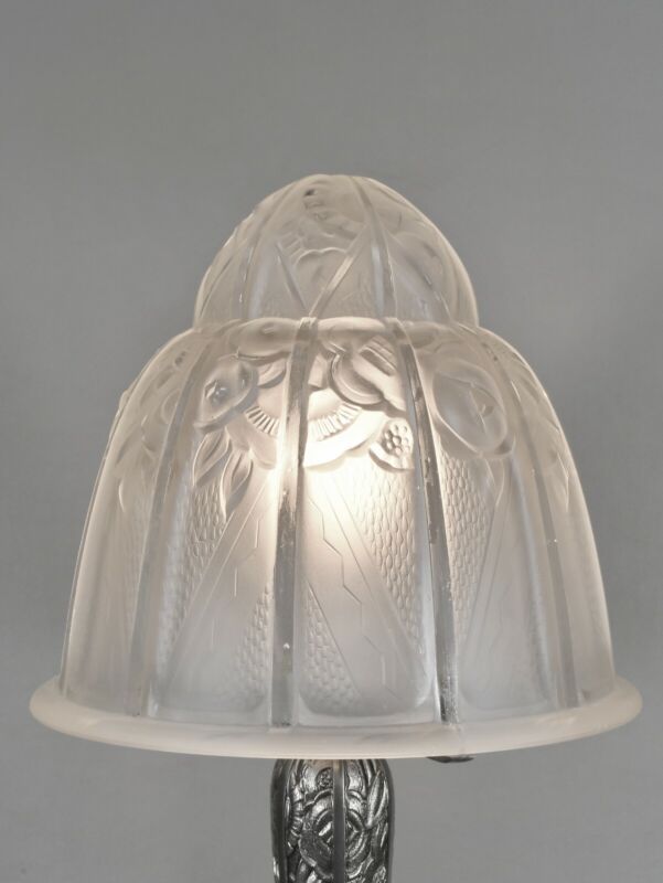 エティエ・ヴァンソン　非常に優れたフランス製アールデコランプ　1930年