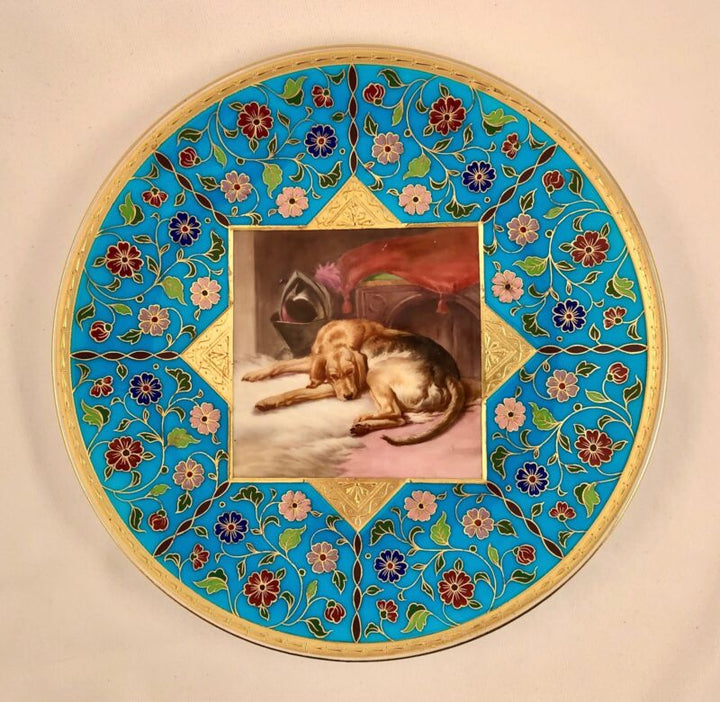 アンティーク ミントン　部屋で休む狩猟犬（クリストファードレッサー）