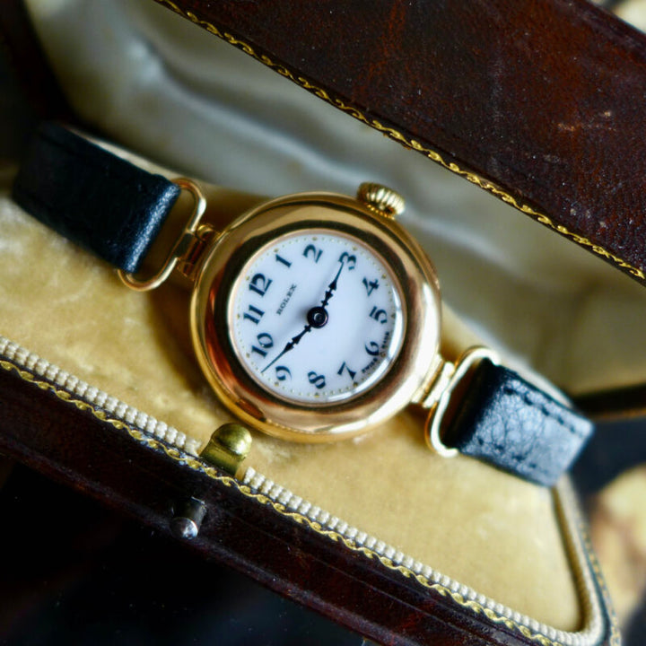 A BEAUTIFUL ANTIQUE ART DECO 1920s LADIES ROLEX IN SOLID 9CT GOLD ORIGINAL BOX
