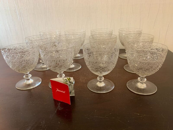28 glasses for water model raw in glass baccarat (price for La piece)