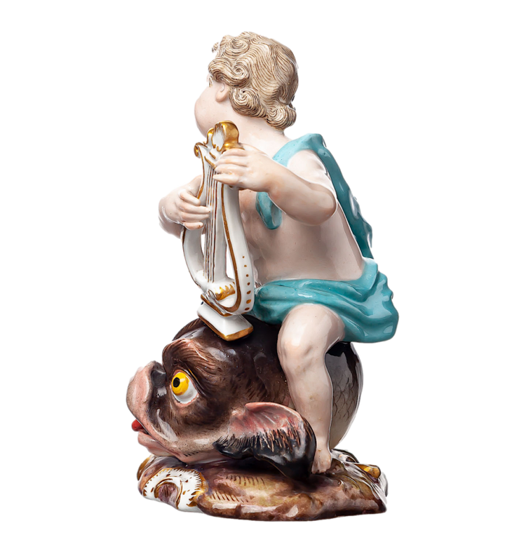 マイセン人形　「イルカに乗ったキューピッド」 J.J. ケンドラー　一級品 　1850-1924年　13.8cm