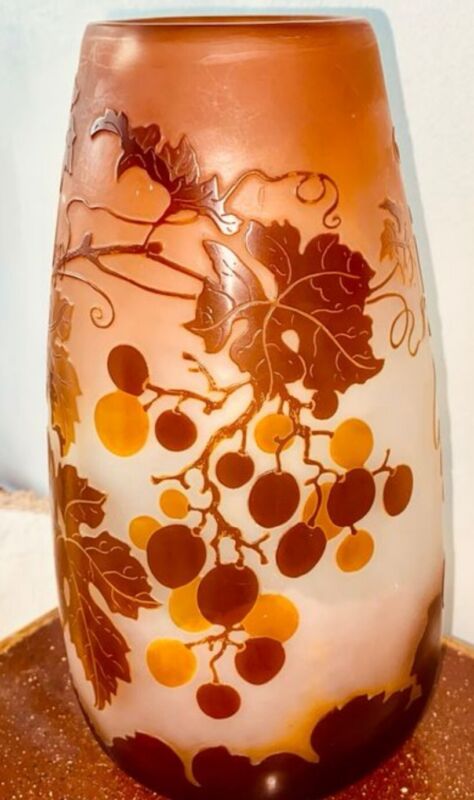 エミールガレ　山葡萄（ブドウ）の花瓶　スターガレ時代の作品