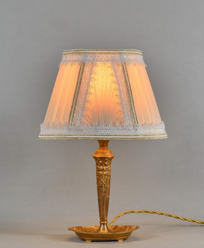 シェリエ＆ベニュ　フランス製アールデコランプ　1930年