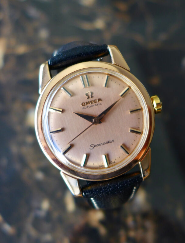 A BEAUTIFUL VINTAGE 1956 OMEGA AUTOMATIC SEAMASTER 2848 IN 18ct SOLID PINK GOLD