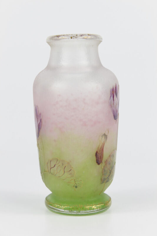 ドームナンシー　ガラス製花瓶 透明・緑・紫 花のデザイン ドームナンシー ガラス製花瓶 透明・緑・紫 花のデザイン ドーム兄弟