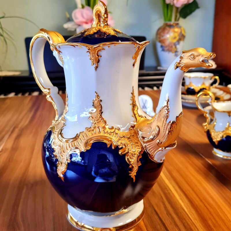 Meissen B-Shape Magnificent Porcelain Coffee Service for 6 People-