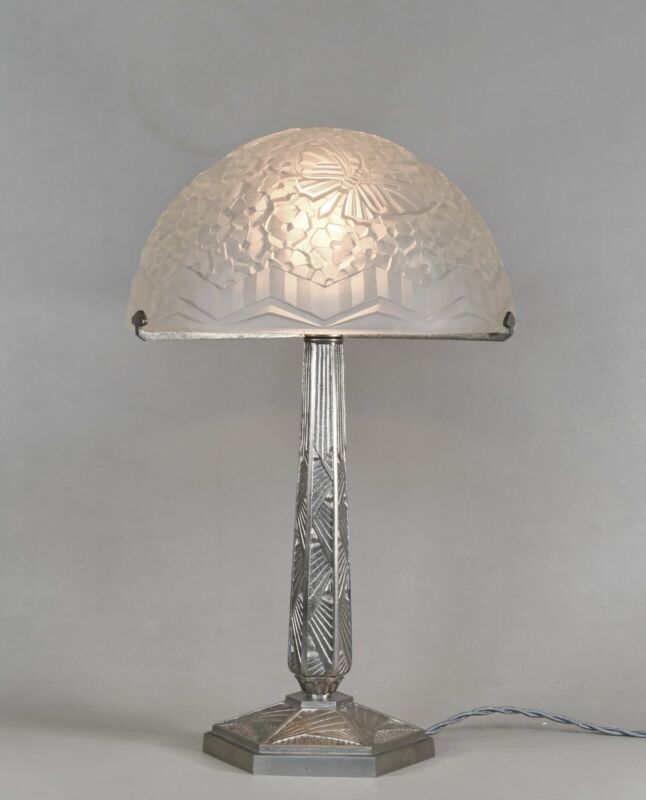 エティエ・ヴァンソン　非常に優れたアールデコランプ　1930年　フランス製