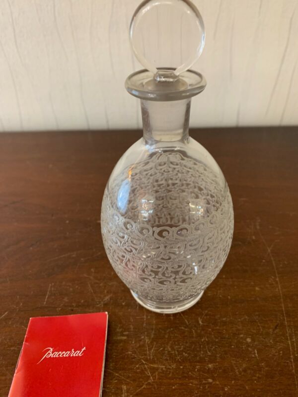Carafe model raw in glass baccarat