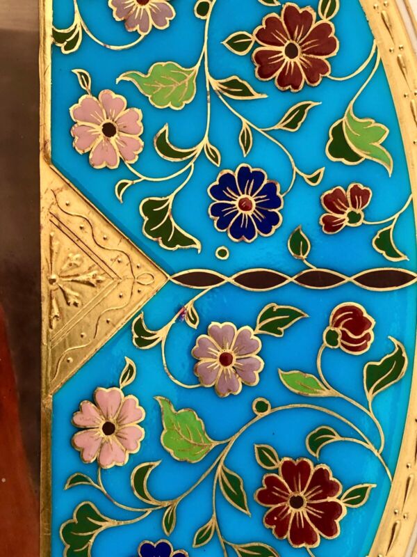 アンティーク ミントン　部屋で休む狩猟犬（クリストファードレッサー）