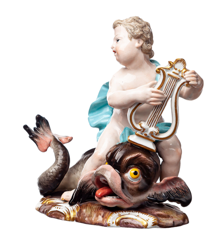 マイセン人形　「イルカに乗ったキューピッド」 J.J. ケンドラー　一級品 　1850-1924年　13.8cm