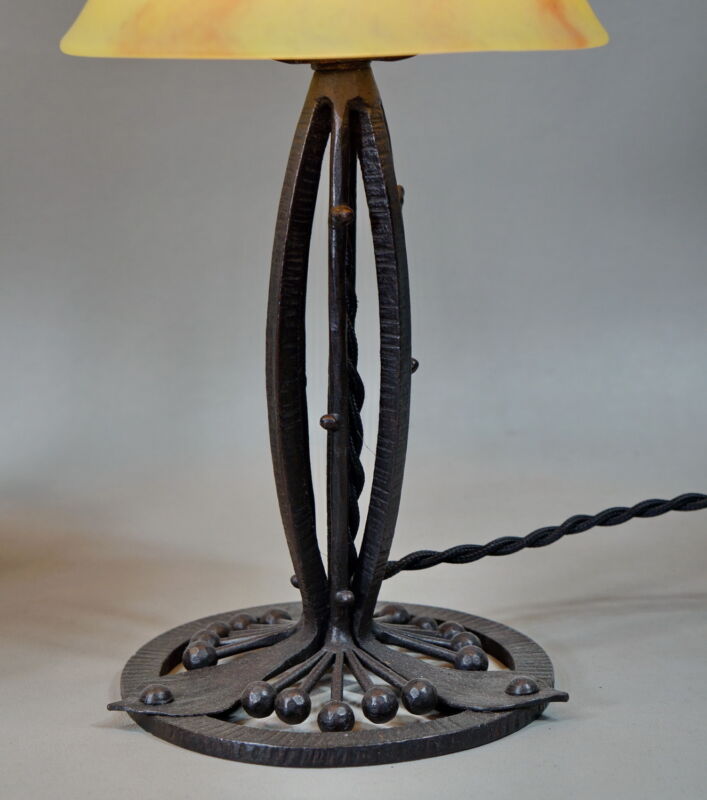 E. ゴティエ＆ドーム兄弟　ペアのフランス製アールデコランプ　1925年　1930年　錬鉄製
